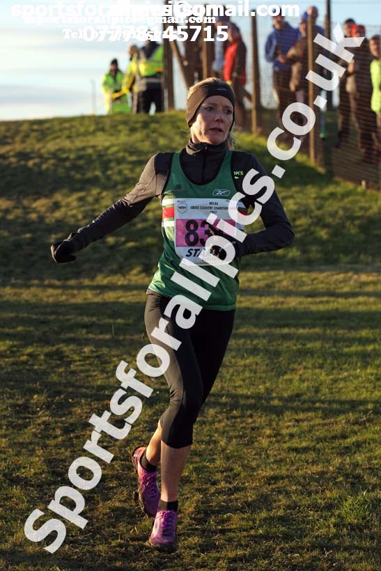 Senior womens North Eastern Cross Country, Redcar. Photo:  David T. Hewitson/Sports for All Pics